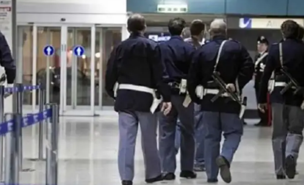 Fiumicino, espulso tunisino vicino a posizioni di Isis e Hamas