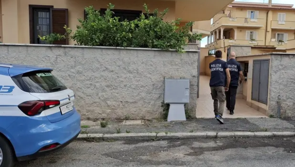 Terrore a Ladispoli, donna aggredita a martellate: è grave