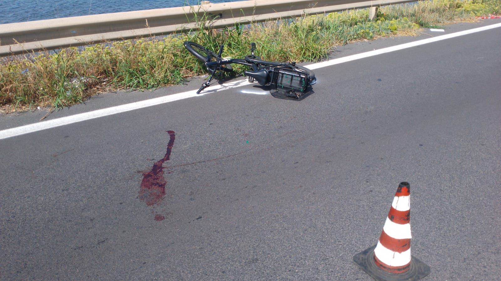Santa Marinella – Aurelia bloccata per incidente, investita una bicicletta