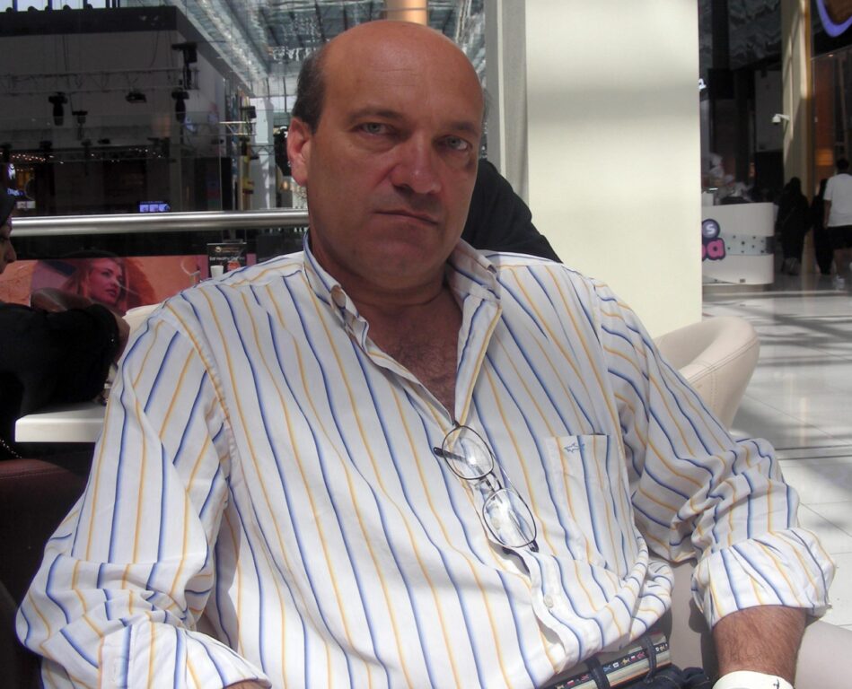 Minturno, riesumata la salma dell’ex parlamentare Amedeo Matacena