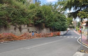 Viterbo – Muro pericolante in Via della Pila, Troncarelli (PD): “Avviato iter di messa in sicurezza”