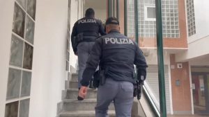 Roma – Notificati due provvedimenti di carcerazione per il reato di rapina