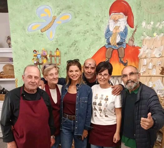 Weekend “da favola” per la cantante Alessandra Amoroso, a spasso per Sant’Angelo