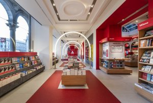 Frosinone – Mondadori Store, apre nuova libreria nella centralissima via Aldo Moro