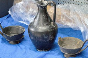 Cerveteri – Una famiglia danese vuole restituire reperti etruschi sottratti alla Necropoli