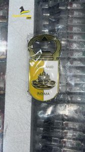 Roma, blitz della Guardia di Finanza all’Esquilino: sequestrati 6 milioni di articoli religiosi irregolari