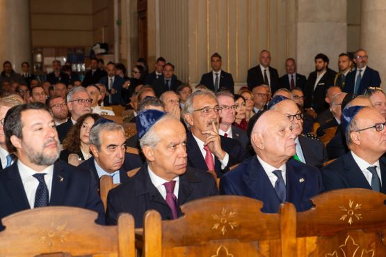 Roma, primo anniversario dell’attentato del 7 ottobre: cerimonia in Sinagoga