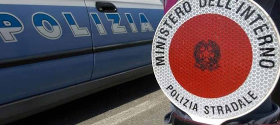 Sora – In due sul motorino senza casco, patente e assicurazione