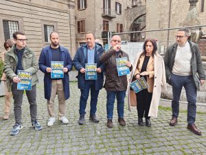 Viterbo – L’iniziativa di Fratelli d’Italia per il centro, “A Natale compra locale”