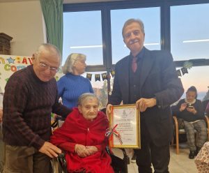 Sempre più centenari a Santa Marinella, Tidei festeggia i 104 anni di Concetta Medici