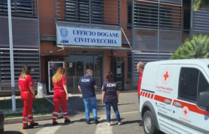 Civitavecchia, cibo inutilizzato su navi da crociera per le famiglie bisognose: donate 2,5 tonnellate di generi alimentari