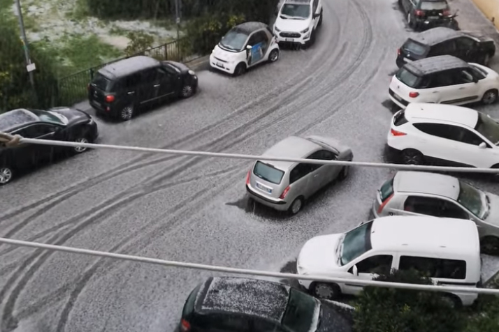 Civitavecchia – Fortissima grandinata in città