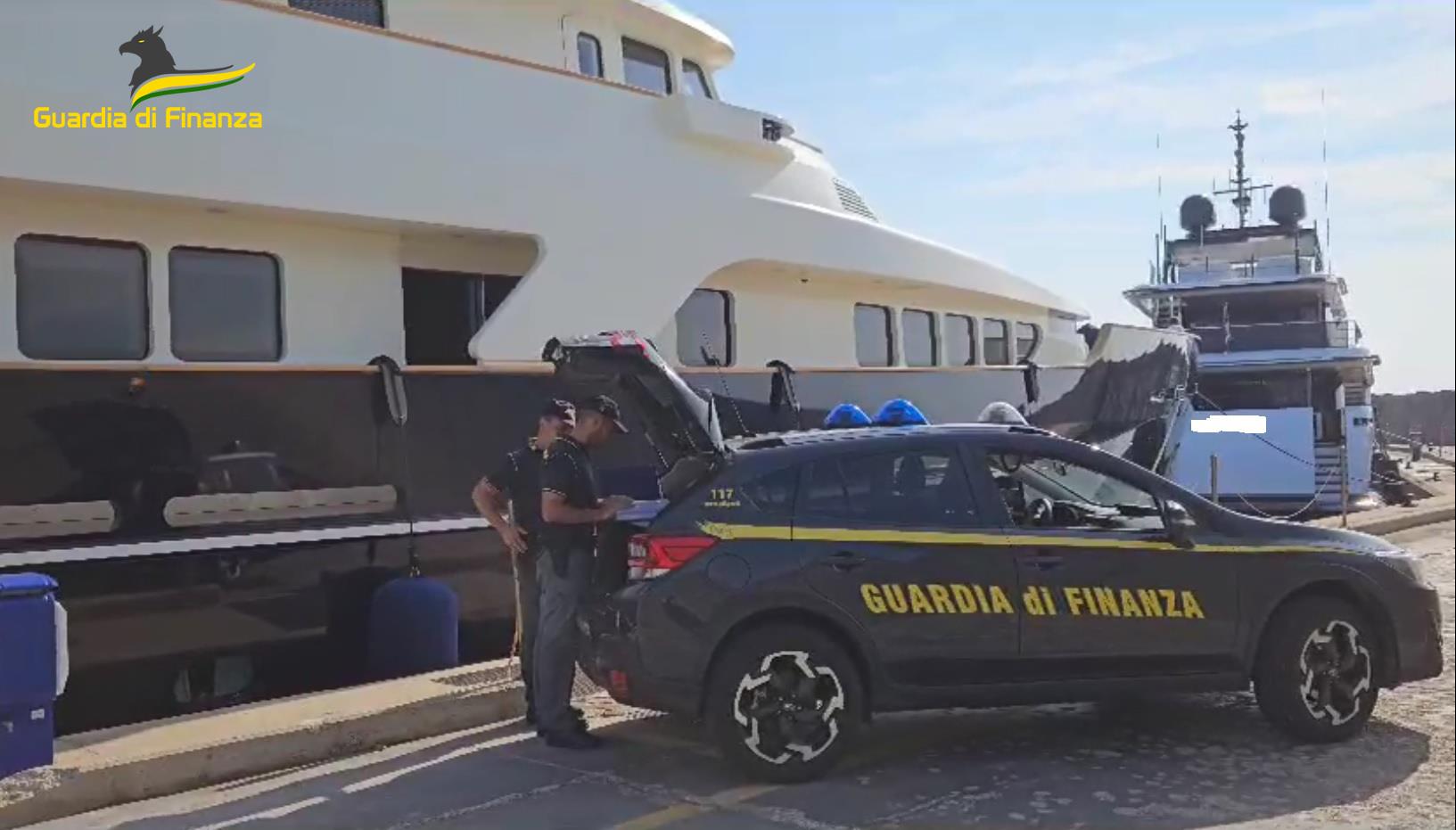 Civitavecchia, operazione “Fake Flag” del Roan-GdF: scoperte e multate 33 imbarcazioni da diporto sconosciute al Fisco (VIDEO)