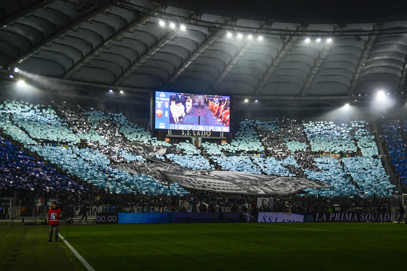 Tifosi Lazio, nuove sanzioni Uefa: vietata la prossima trasferta europea