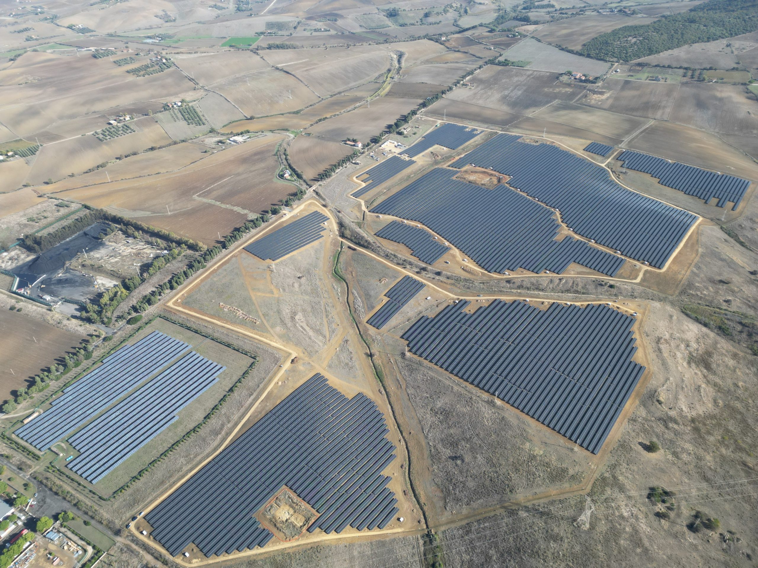 Economia – Il parco solare di Tarquinia venduto a un’azienda di Lussemburgo