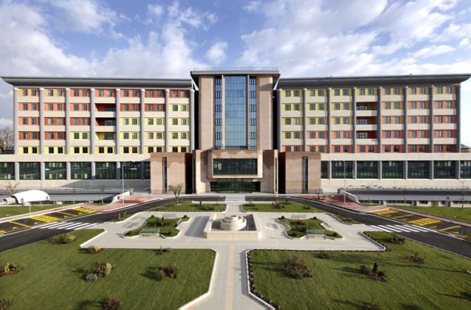 A rischio chiusura il reparto malattie infettive allo Spaziani di Frosinone: “Un solo medico presente, serve più personale”