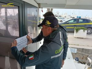 Sequestrate imbarcazioni per un valore di 2 milioni di euro a mediatore “abusivo”