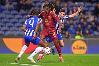 Europa League, pari e patta ad Oporto: spavalda Roma, prestazione e veleni. Ranieri una furia