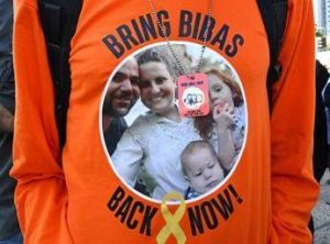 Hamas oggi consegna i corpi di quattro ostaggi. Netanyahu: “Sono mostri, 7 ottobre non si ripeterà”