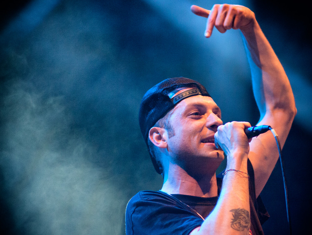 Civitavecchia festeggia il cinema con gli studenti, a sorpresa la telefonata di Clementino da Sanremo