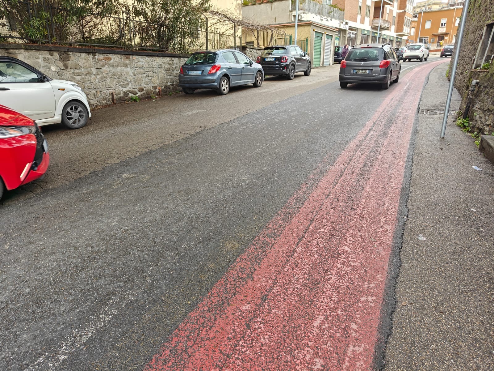 Viterbo – Pista ciclabile già sparita ancora prima di essere omologata
