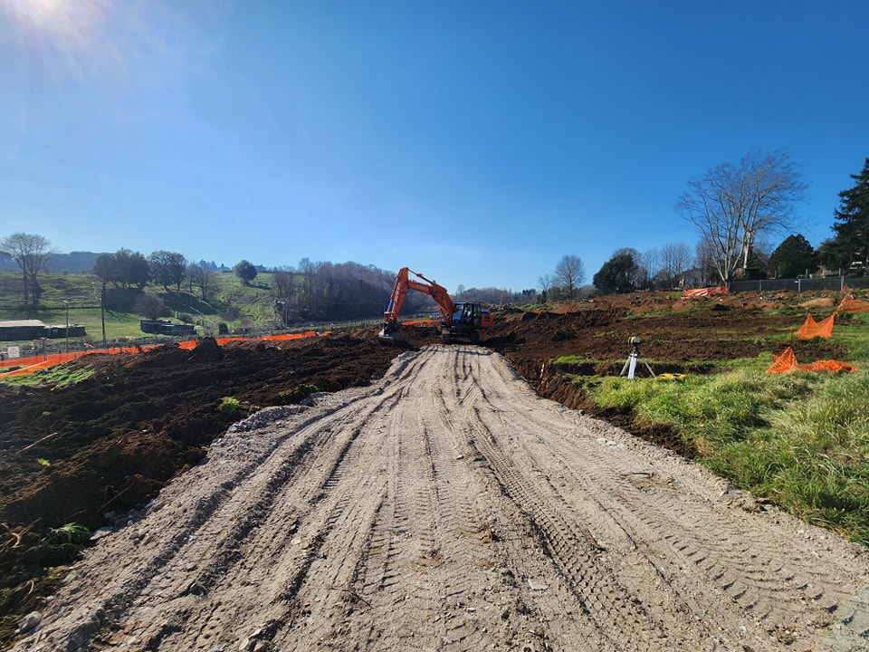Bassano Romano – Nuovo polo per l’infanzia, via ai lavori: aree verdi, spazi confortevoli, teatro e tanto altro ancora per i cittadini di domani