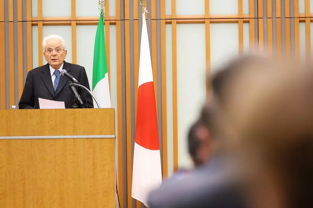 Mattarella “Italia e Giappone auspicano pace giusta in Ucraina”