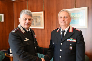 Viterbo – Carabinieri, il luogotenente Gennaro Pollastro va in pensione