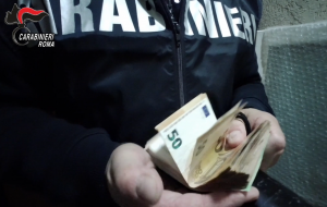 Sutri, segregano un uomo in casa per costringerlo a pagare un debito: arrestati in flagranza per estorsione