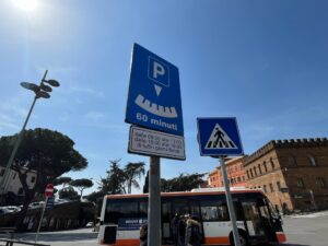 Cerveteri, torna il disco orario in Piazza Aldo Moro