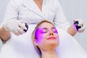 Bellezza, medico estetico 3.0 tra Ia, creme hi-tech e mappa delle rughe future