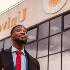 Cassino, muore a 24 anni dopo una caduta dal monopattino: indagati sette medici