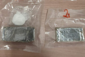 Corchiano – In macchina con 160 grammi di hashish e 5 di cocaina, arrestato 21enne (FOTO)