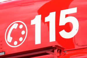 Roma – Incendio in appartamento sull’Appia, tre poliziotti intossicati