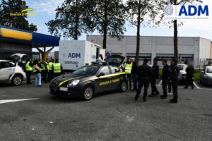 Nepi – Diesel taroccato, sequestrati 1.284 litri di idrocarburi e deferito il titolare del distributore (FOTO)