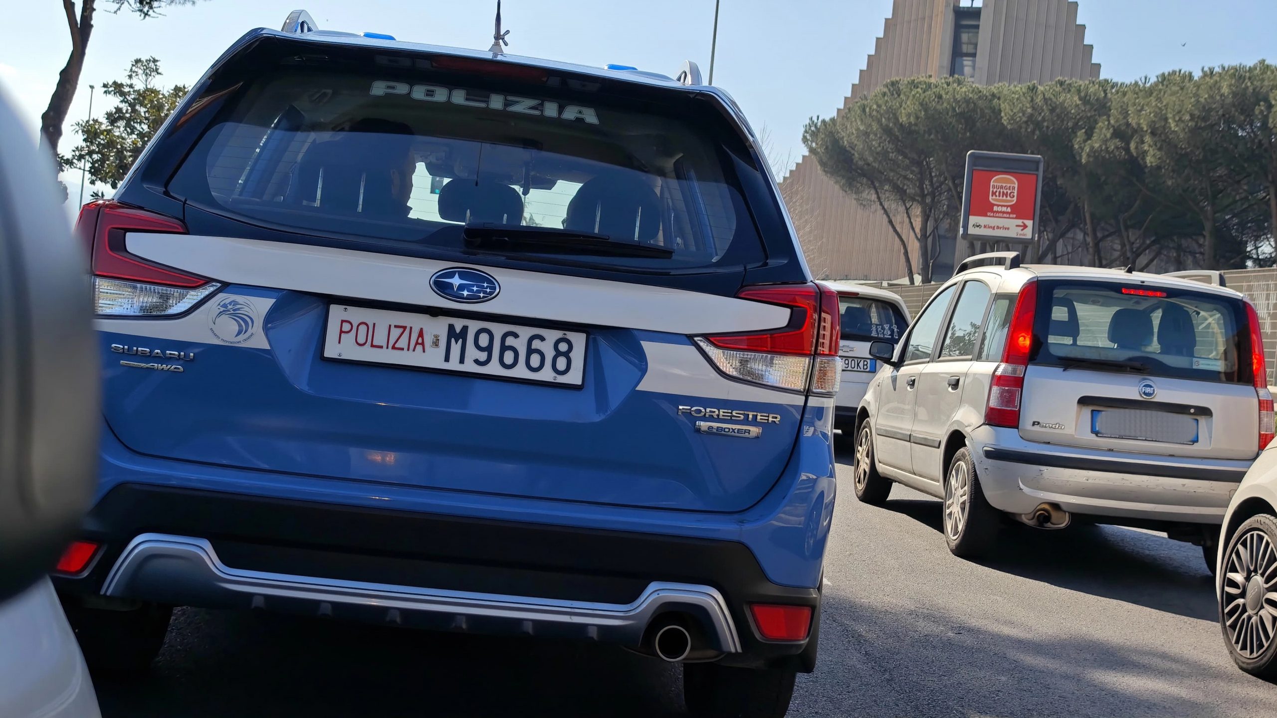 Roma – Perseguita l’ex compagna minacciandola di divulgare suoi foto e video intimi: stalker arrestato