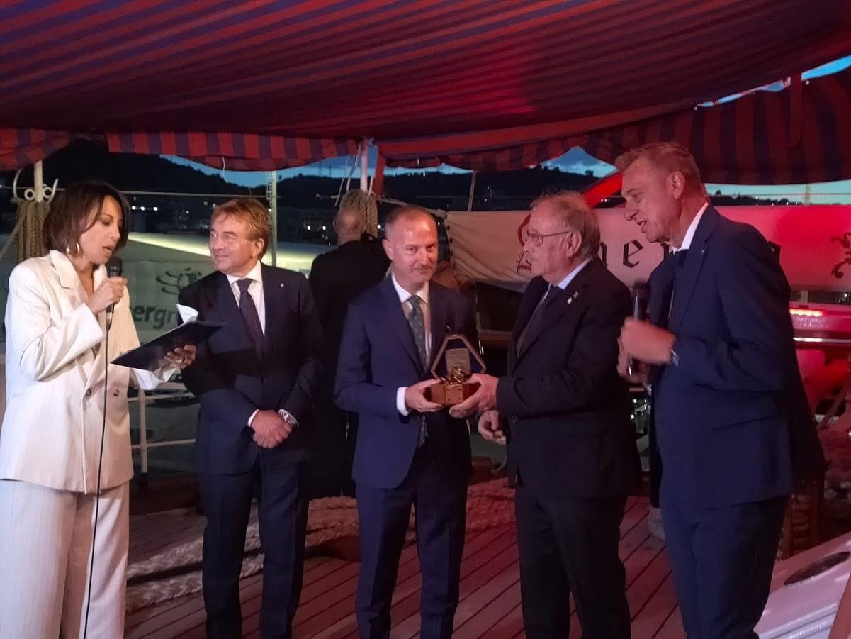 Regione Lazio – Ciacciarelli: “Blue Forum Awards 2025 sull’Amerigo Vespucci, occasione unica per il Lazio”