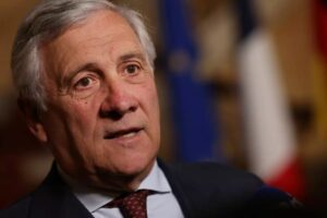 Tajani “Netanyahu fermi le bombe”