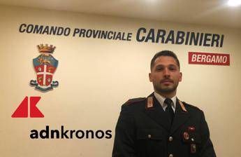 Carabiniere salva donna da suicidio: “Io eroe? Grazie Meloni, ma mio premio è che sia salva”