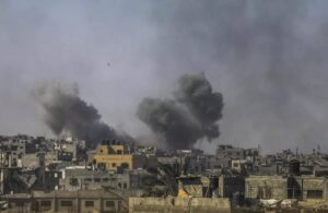 Nuovo raid israeliano a Gaza, colpita una scuola. Almeno 30 morti