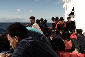 Migranti, il decreto Piantedosi è costituzionale? Il 21 maggio il caso Ocean Viking in Consulta