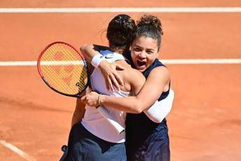 Internazionali – Roma, Parigi, Roma: ancora Errani e Paolini, doppia rimonta per la storia
