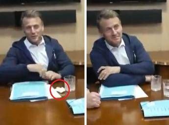 Macron, il video e il ‘sacchetto bianco’: la fake news sulla cocaina