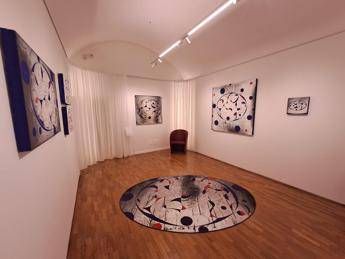 Dalle Soglie alle Costellazioni, l’universo interiore e infinito delle opere di Roberto Floreani