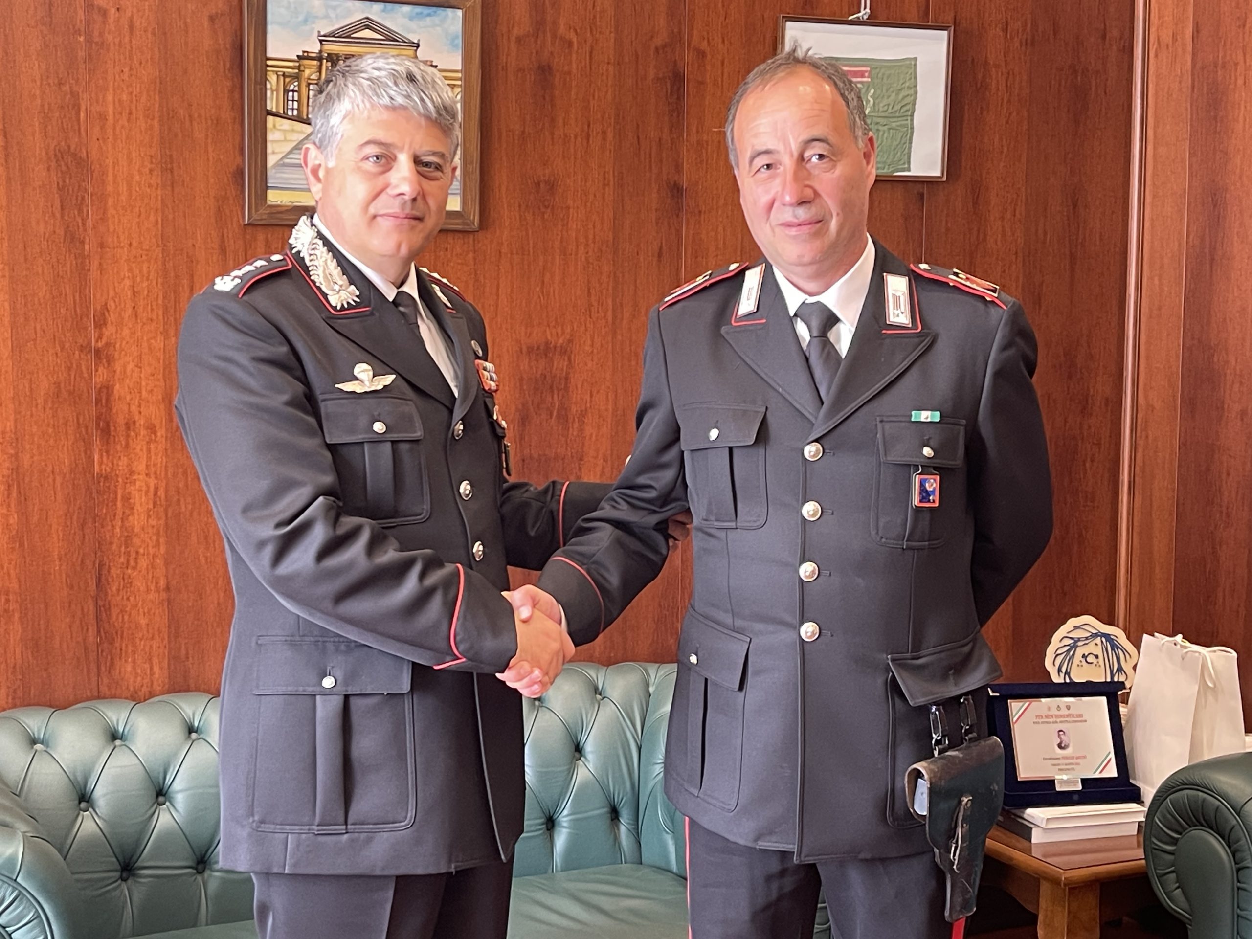 Vejano, dopo 40 anni di onorato servizio si congeda l’appuntato scelto Carmine Napoli