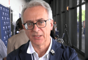 Tumore vescica, oncologo: “Informazione e buone pratiche per ridurre rischio del 40%”