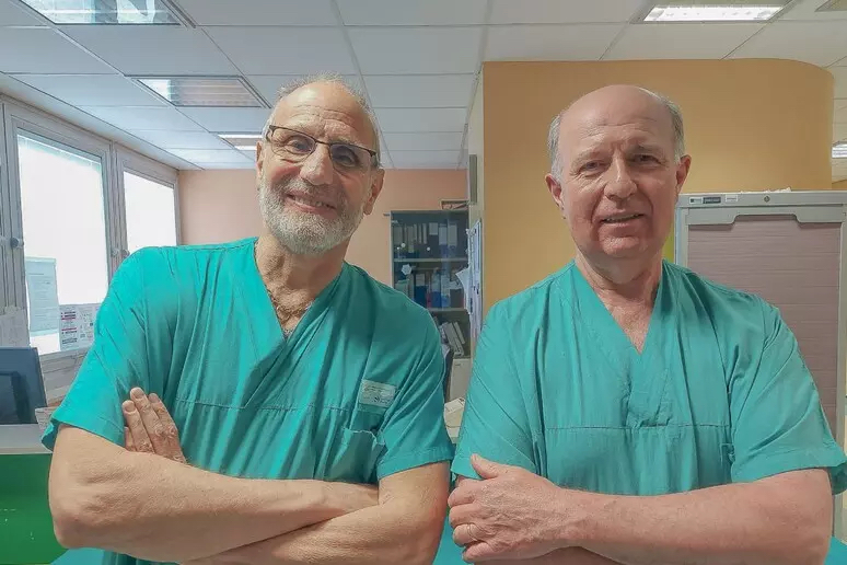 “Miracolo del suono” grazie a un chirurgo viterbese: bimbo di 2 anni sente per la prima volta dopo un intervento