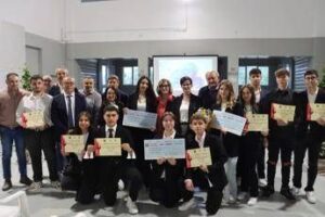 In Basilicata premiati aspiranti geometri del vino, nella scuola di Venosa si progettano cantine