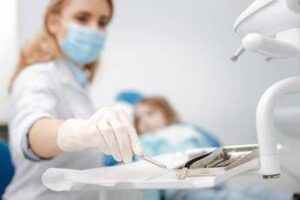 L’allarme: “1mln 350mila bimbi mai dal dentista per problemi economici”