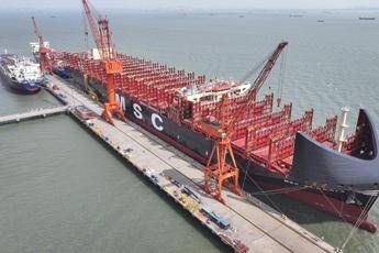 Dazi, Usa e Cina annunciano sospensione parte tariffe per 90 giorni